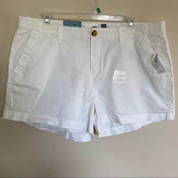 5/$25 🚨LAST CHANCE🚨 White twill shorts - Picture 1 of 5